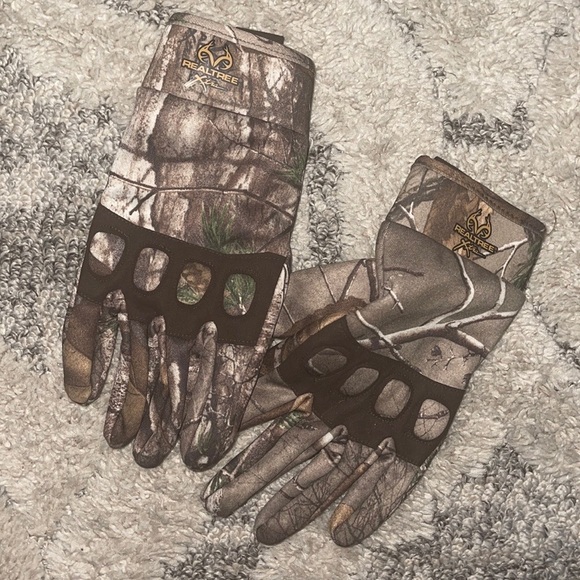 Realtree Camo hunting print gloves - Picture 5 of 5